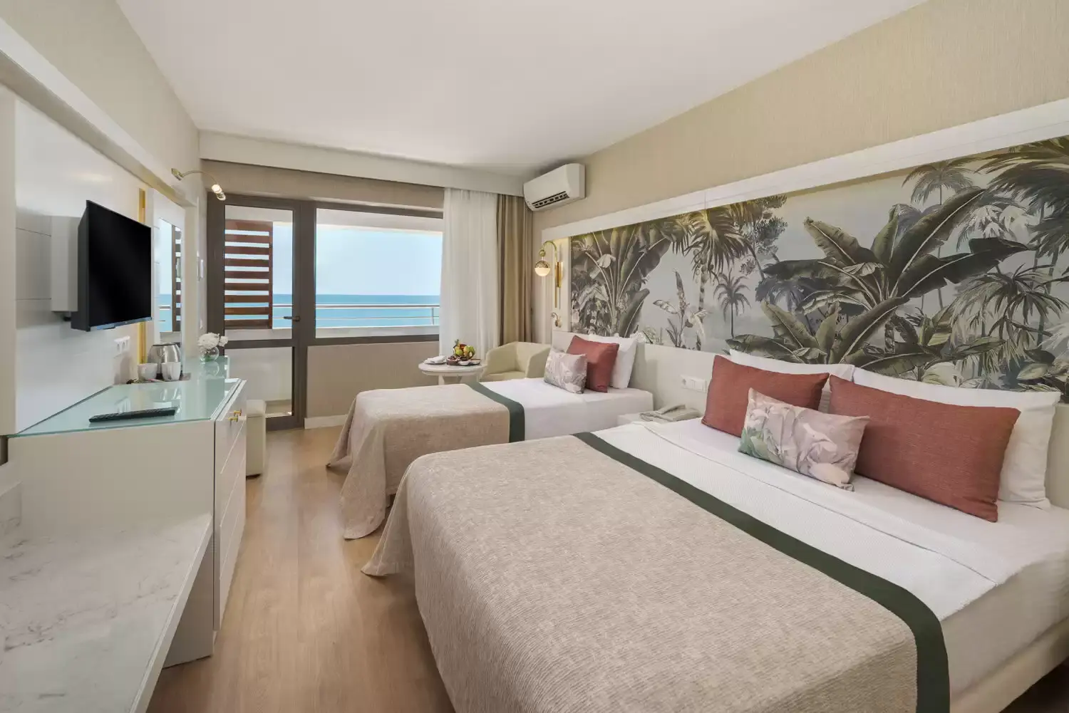 Deniz Manzaralı Premium Connection Oda